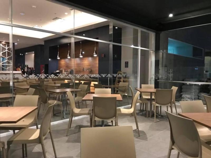 Microtel Inn & Suites By Wyndham San Luis Potosí Esterno foto